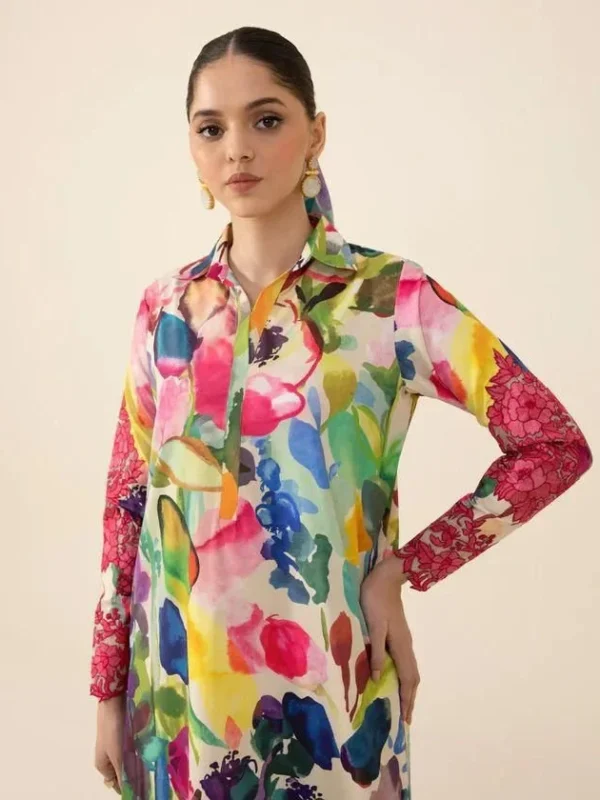 Sapphire Watercolor Bloom – Swiss Ayoudiya Lilen 3PC Unstitched Suit 🎨